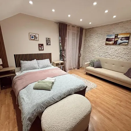 Villa Cozy Family House Lazarevac